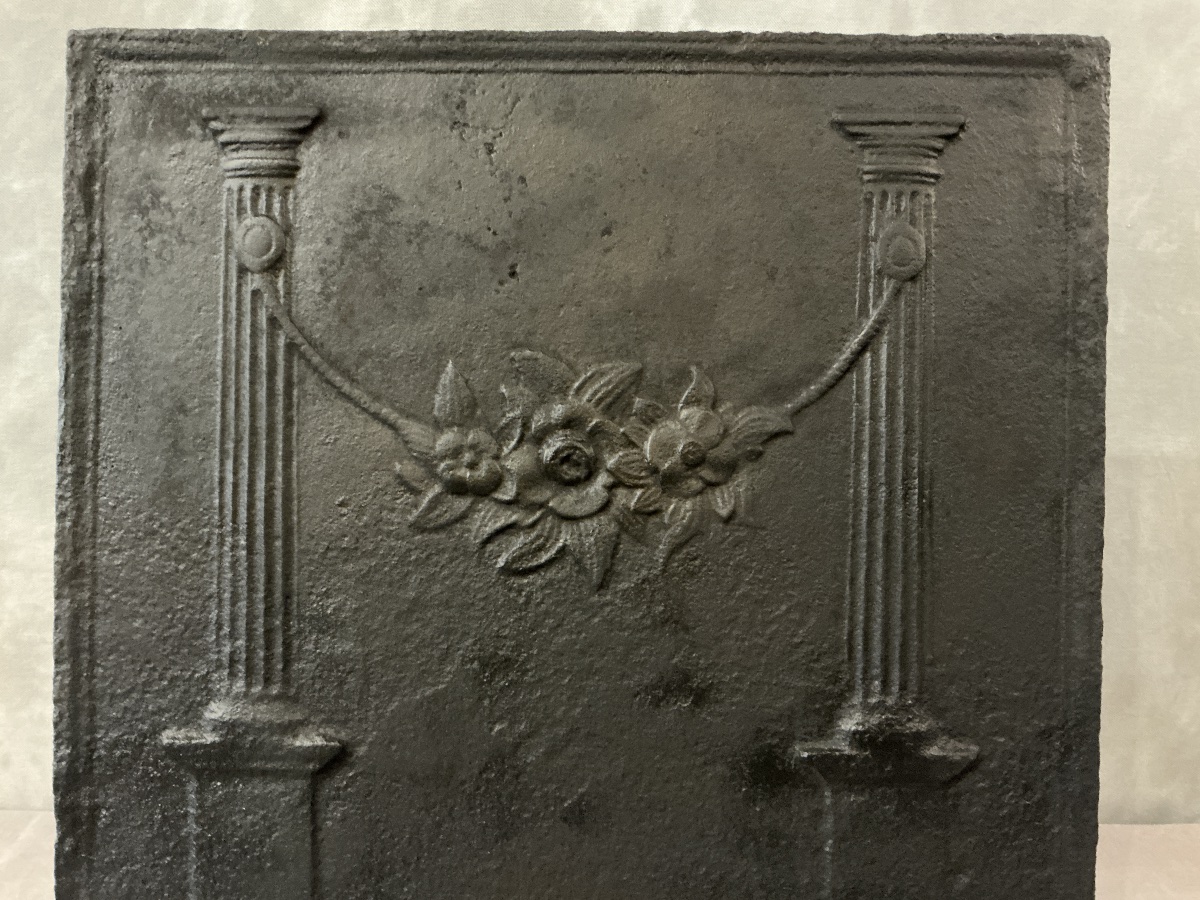 Plaque de cheminée ancienne en fonte d’époque 18 ème -photo-2