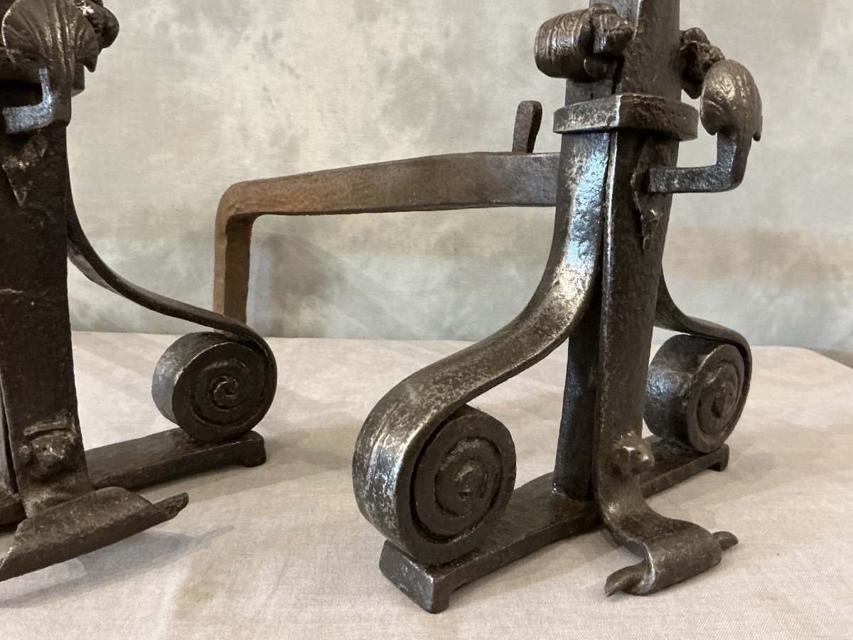 Importants chenets en fer forgé d’époque fin 17 ème -photo-7