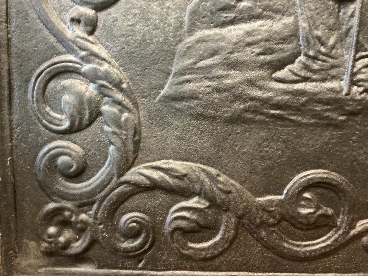 Large 19th-century Cast-iron Mantelpiece. -photo-2
