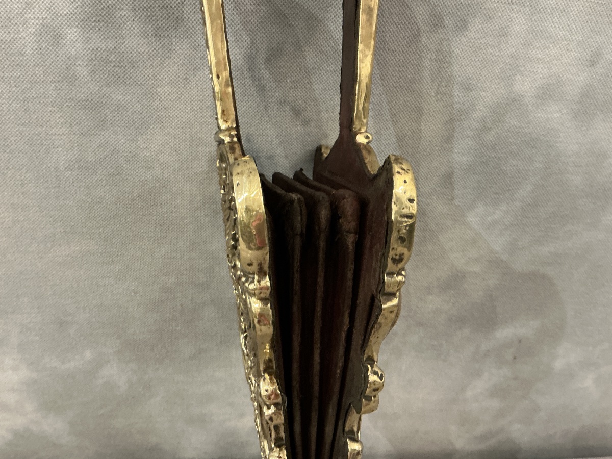 Soufflet de cheminée ancien en laiton poli d’époque  début 19 ème. -photo-4