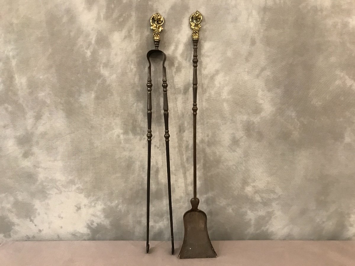 Set Of A Shovel And A Tong In Iron And Bronze, Early 19th Century