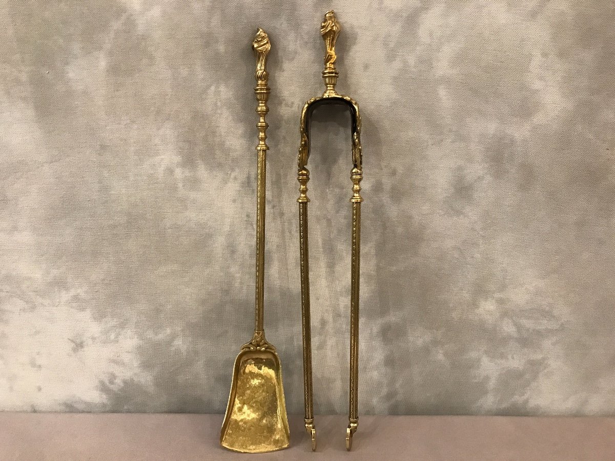 Set Of A Shovel And A Clamp In Bronze And Brass From The 19th Century