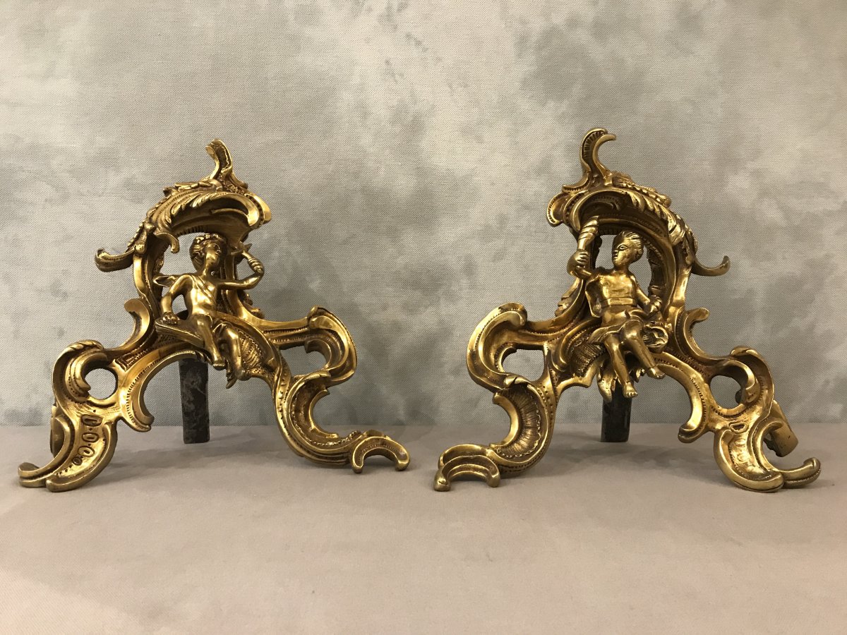 Pair Of Andirons In Gilt Bronze From The 19th Time With Decor Of Characters
