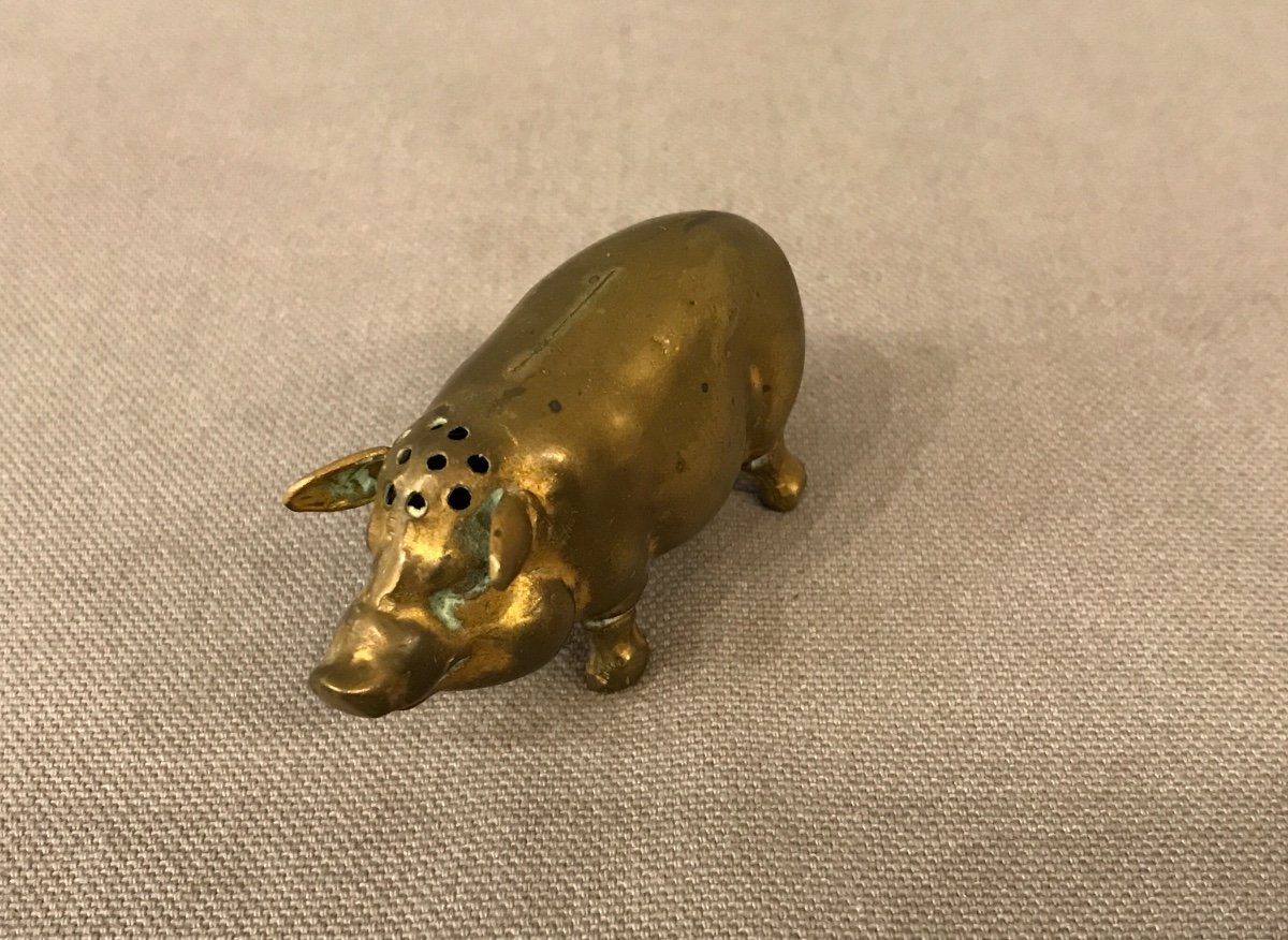 Small 19th Century Brass Pig-photo-3
