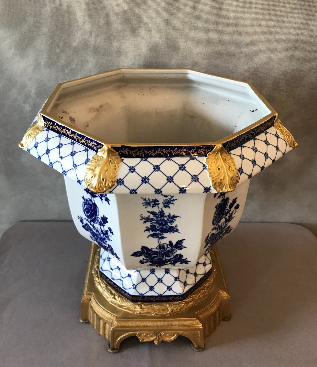 Large Porcelain And Bronze Planter From Late 19th Century-photo-3