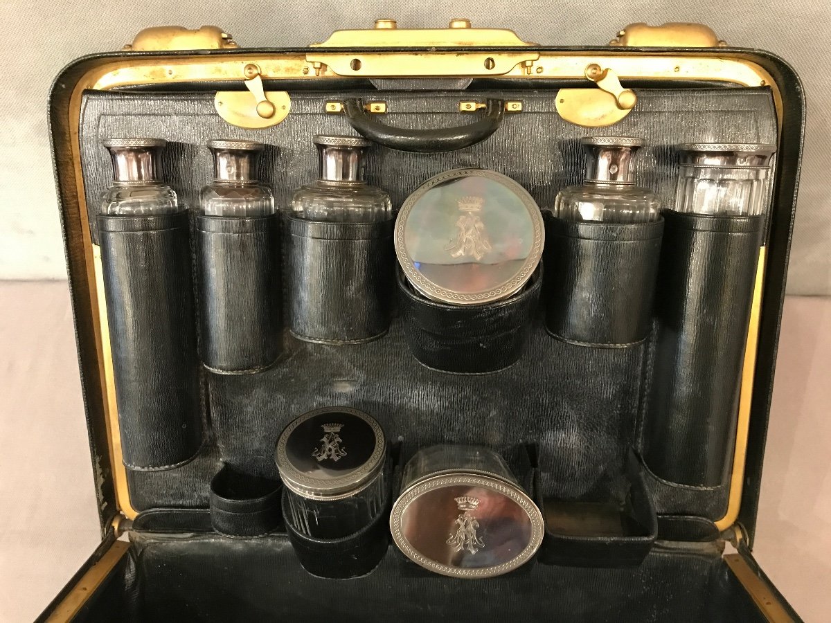 19th Century Crystal Leather And Silver Toiletry Suitcase-photo-4