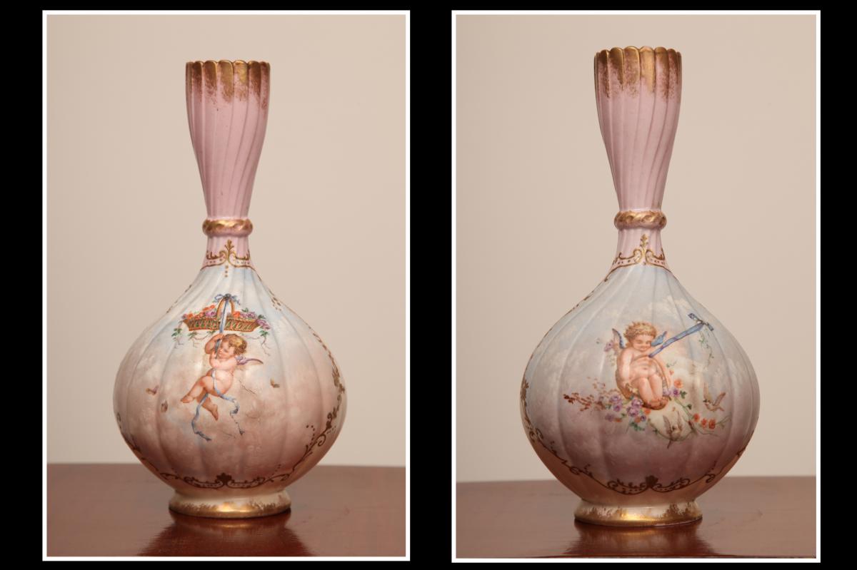 Paire De Vases En Porcelaine 19ème