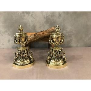 Paire De Chenets anciens En Bronze Poli De Style Louis XVI D’époque 19 ème 