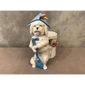 Small Porcelain Dog Empty Pockets, 19th Time Pencil Holder