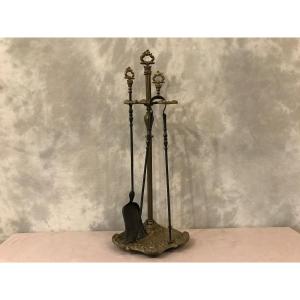 19th Century Louis XVI Style Bronze And Iron Fireplace Servant