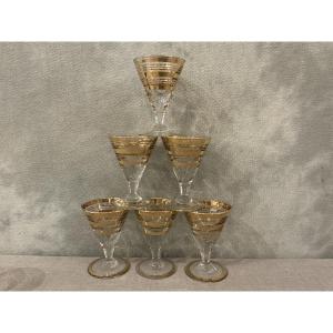 Série de 8 verres à Porto à filets d’or vers 1930