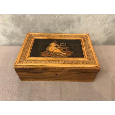 Box In Walnut And Marquetry Box 19th