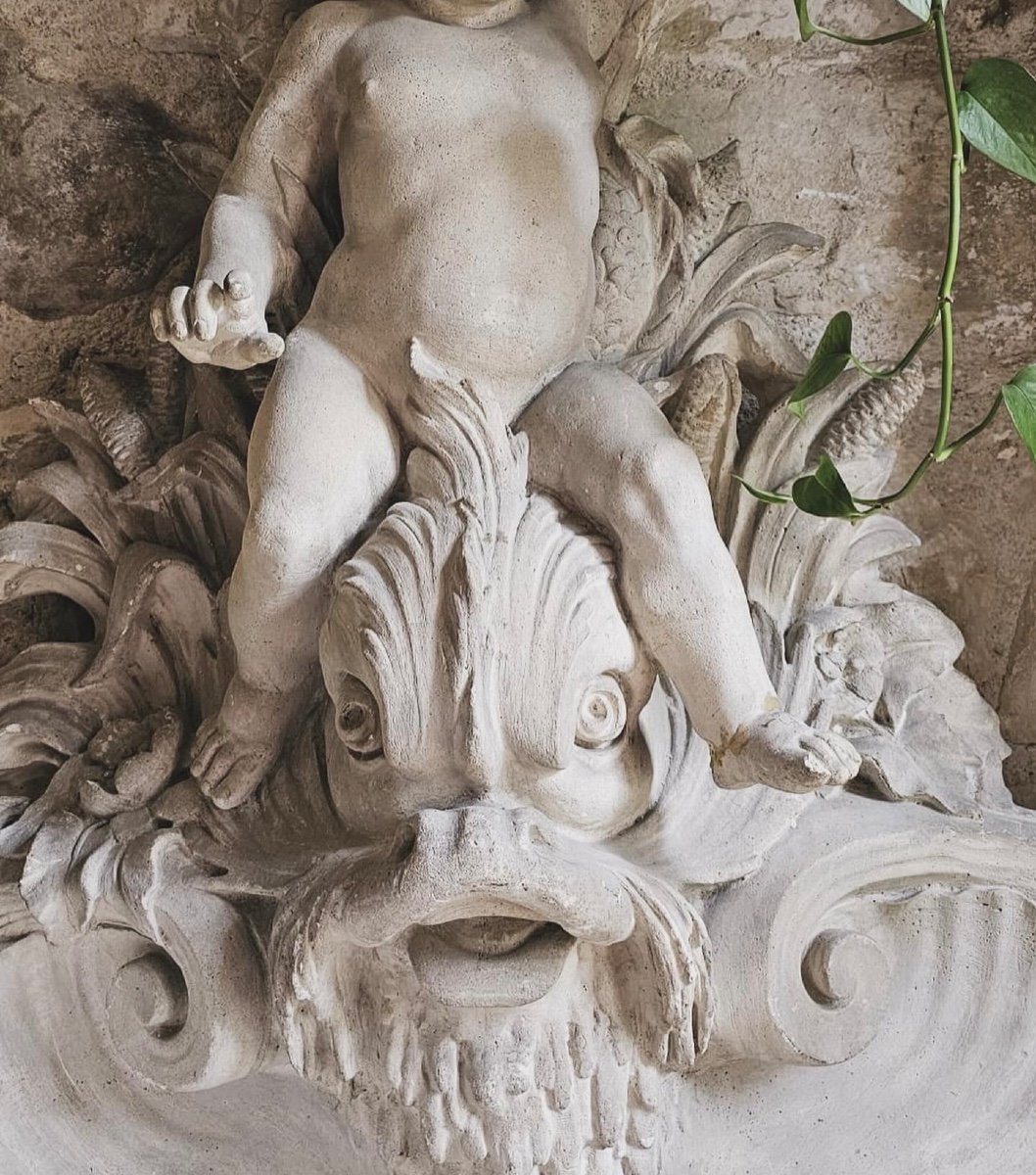 Fontaine En Platre , Decoration D’intérieur -photo-2