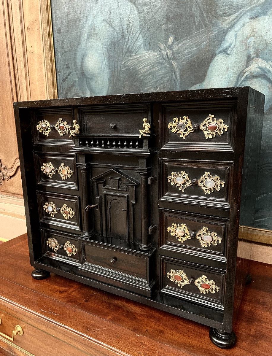 Cabinet à décor de pierres dures et bois noirci 17 eme siècle -photo-6