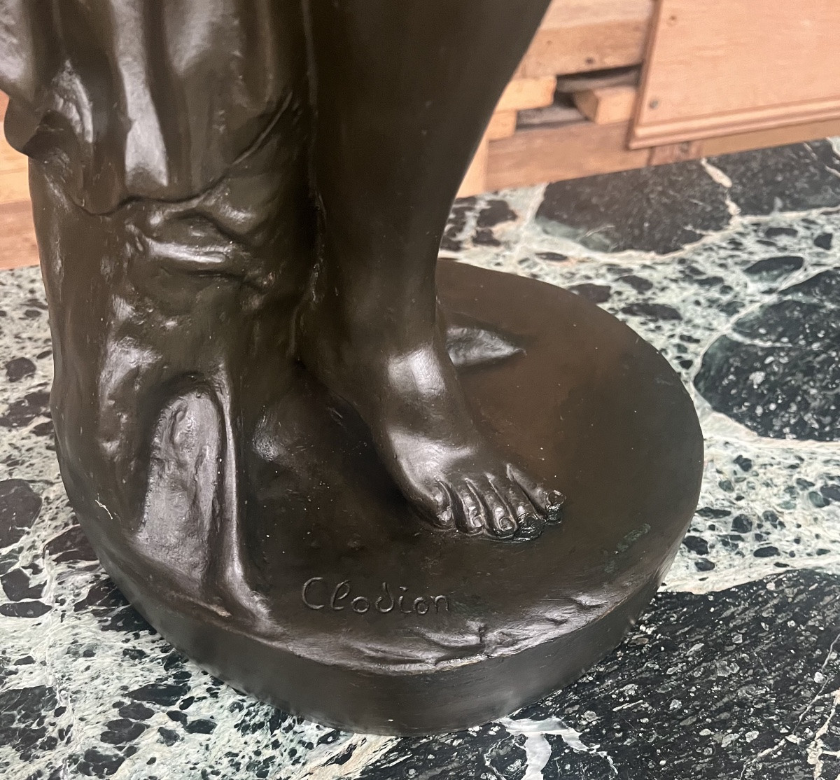 Bronze Bacchante dansant -photo-3