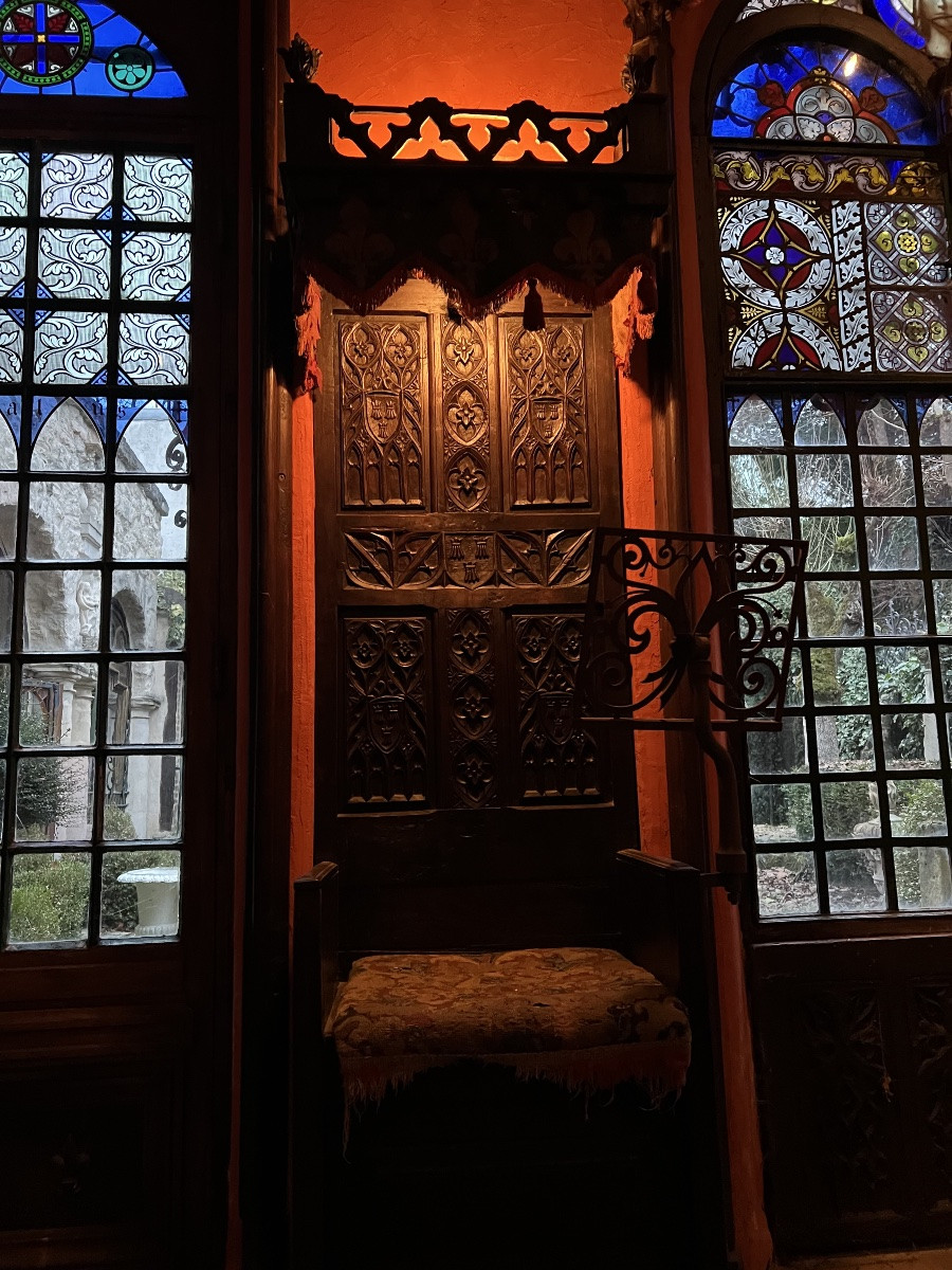 16th Century Cathedral Or Throne -photo-4