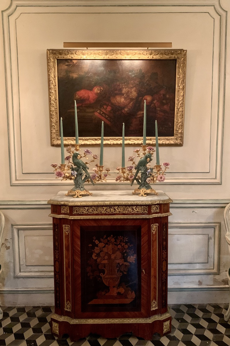 Paire de candélabres en porcelaine polychrome et bronze doré-photo-6