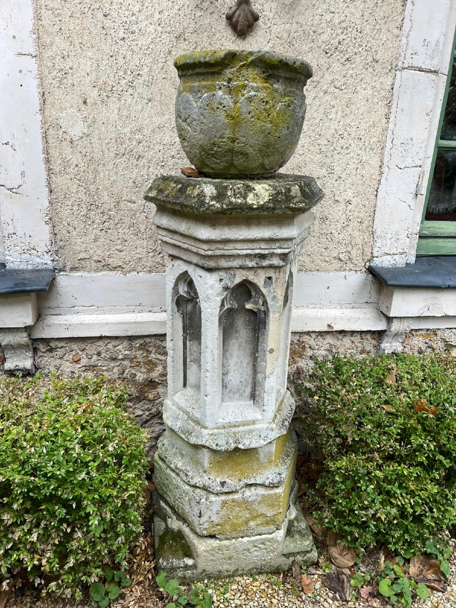 Socle / piédestal en pierre sculptée d’époque XVIIIe siècle-photo-7