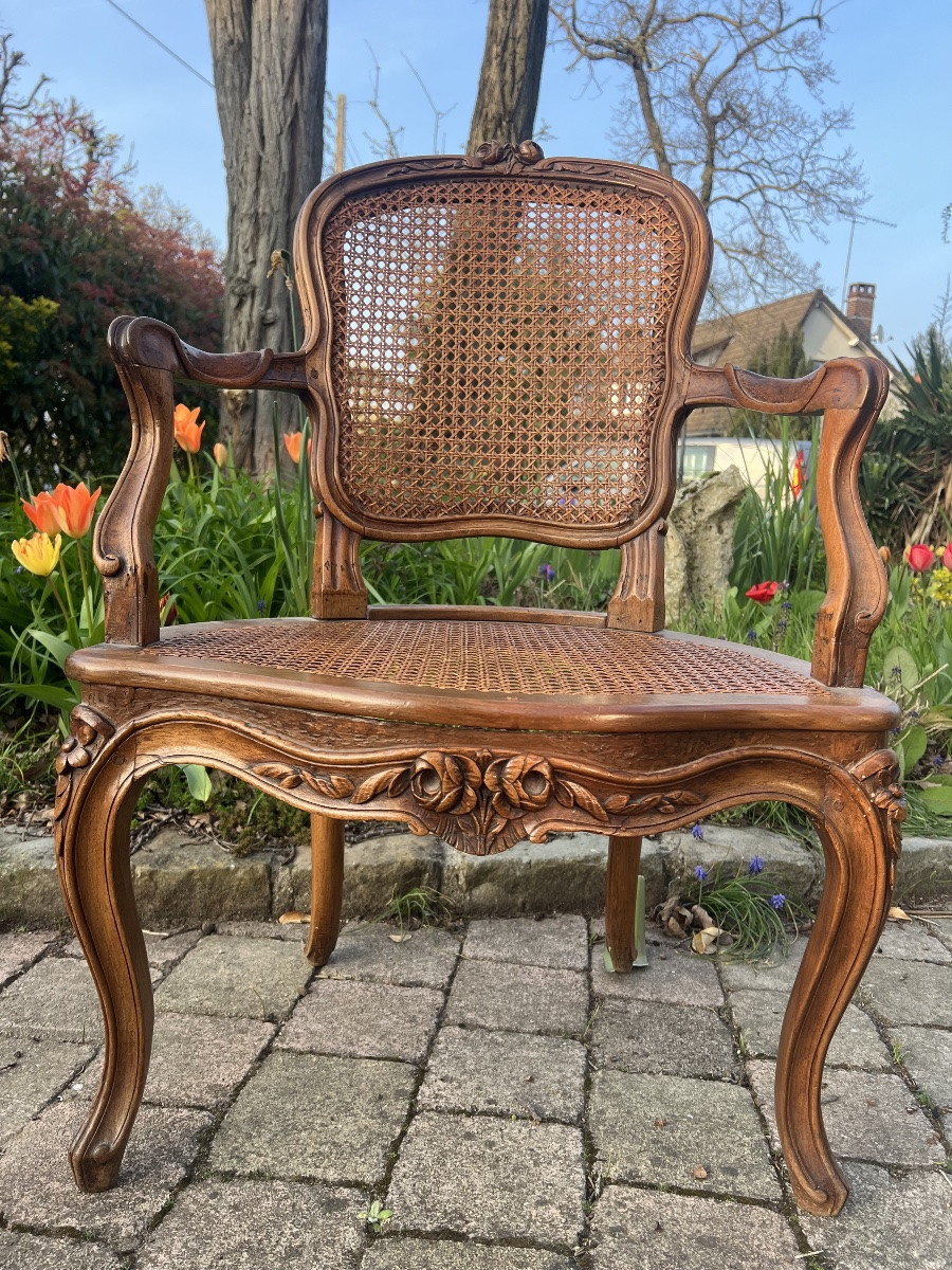 Fauteuil cannage de style Louis XV en noyer-photo-3