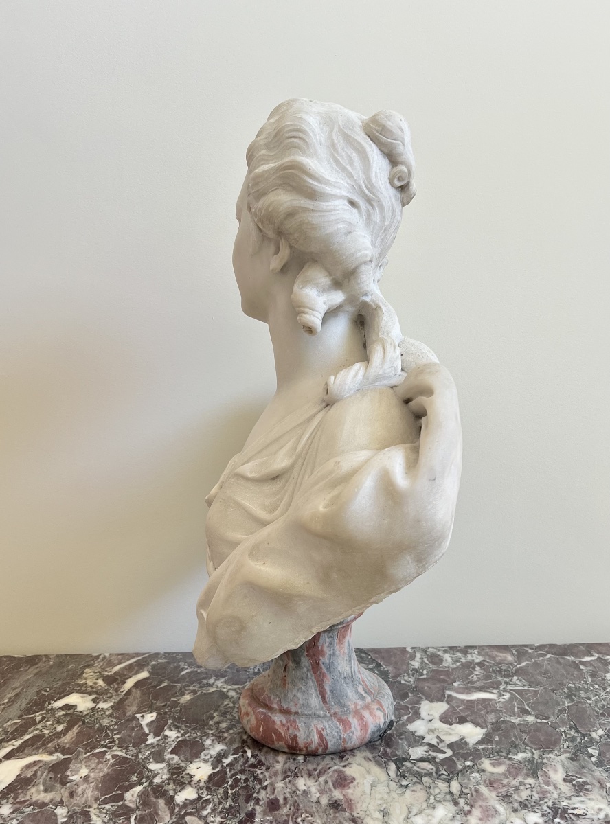 Important Italian Bust In White Carrara Marble Depicting A Young Woman – Early 19th Century-photo-4
