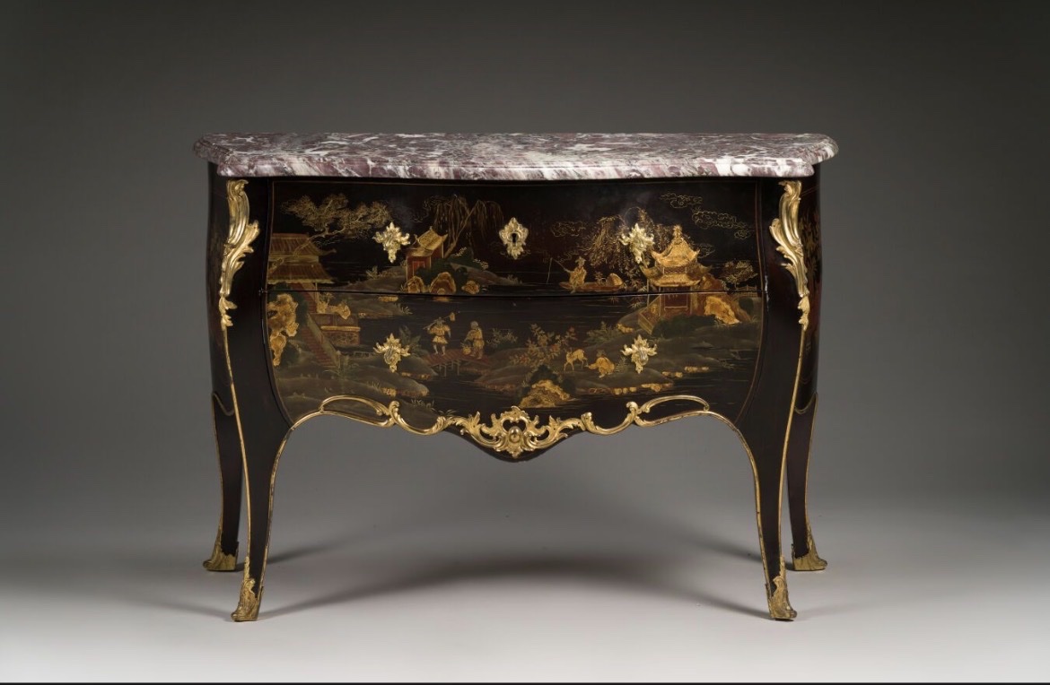Curved Chest Of Drawers With Lacquered Trim On All Sides
