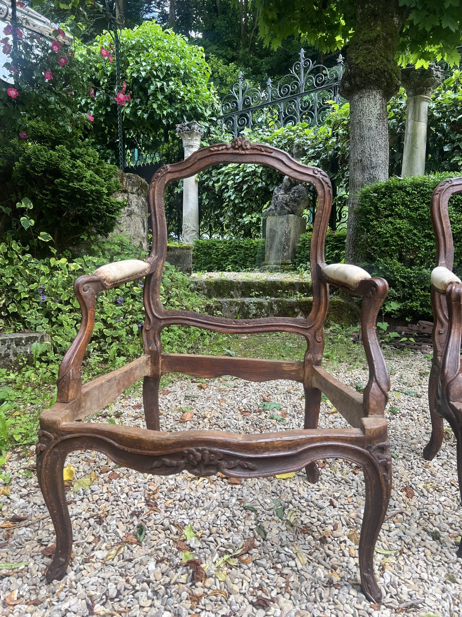 Paire de fauteuils Louis XV en noyer, estampillés Nadal – XVIIIe siècle-photo-4