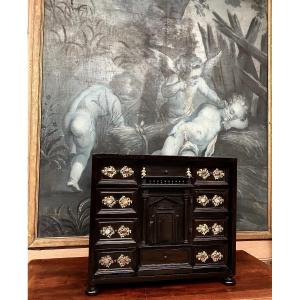 Cabinet à décor de pierres dures et bois noirci 17 eme siècle 