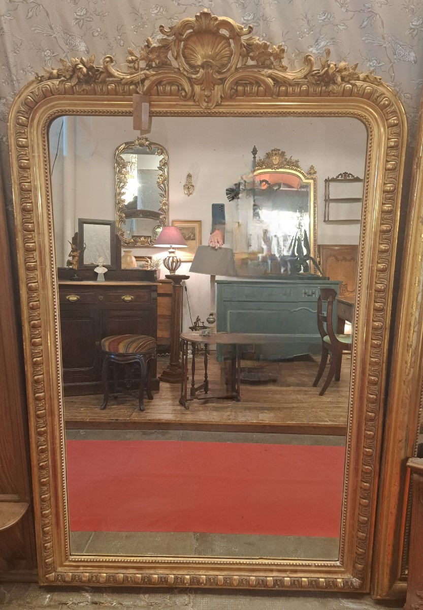 Wooden And Gilded Stucco Mirror