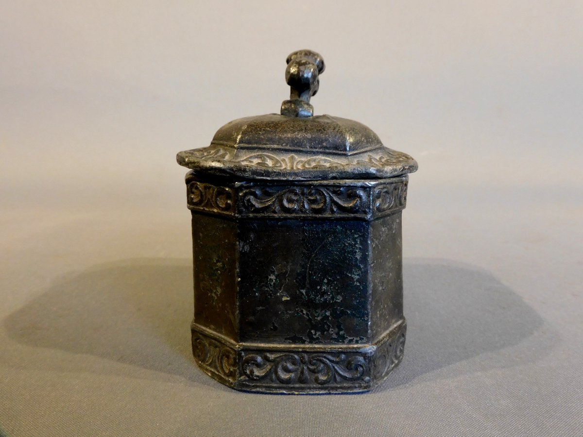 18th Century Lead Tobacco Jar -photo-4