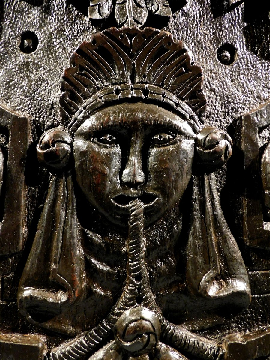 17th Century Carved Wood Panel From The Haute Epoque-photo-3
