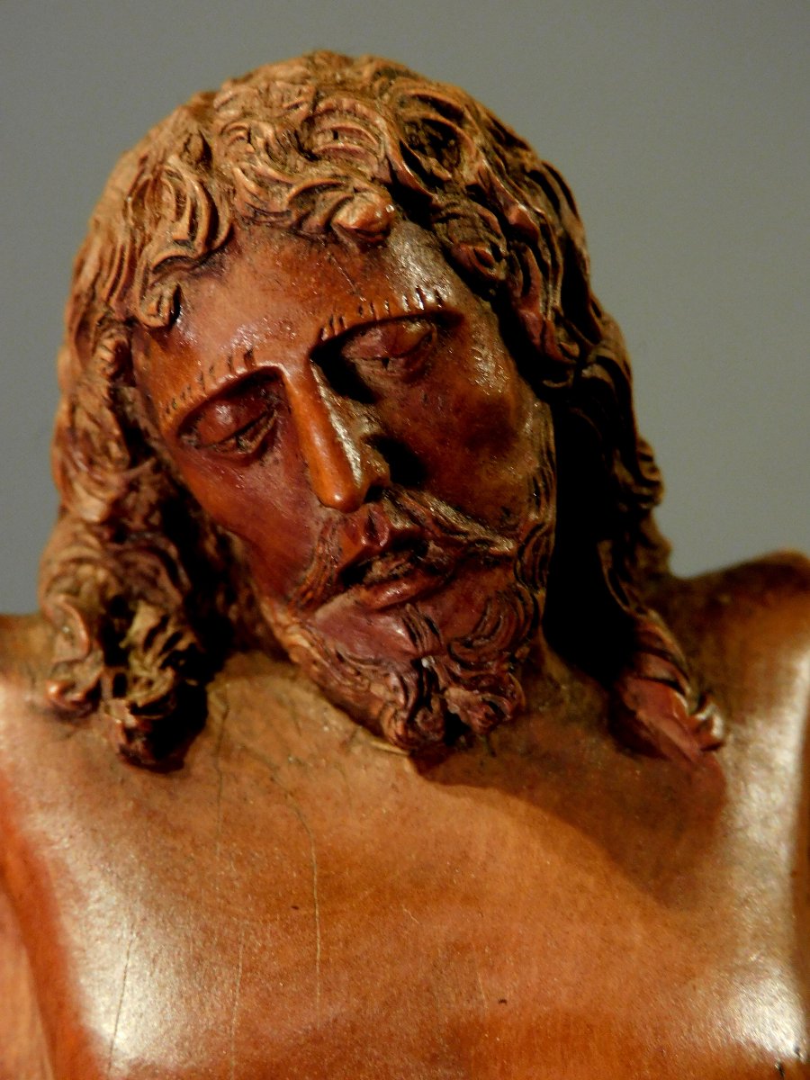 17th-century Carved Wooden Corpus Christi-photo-4