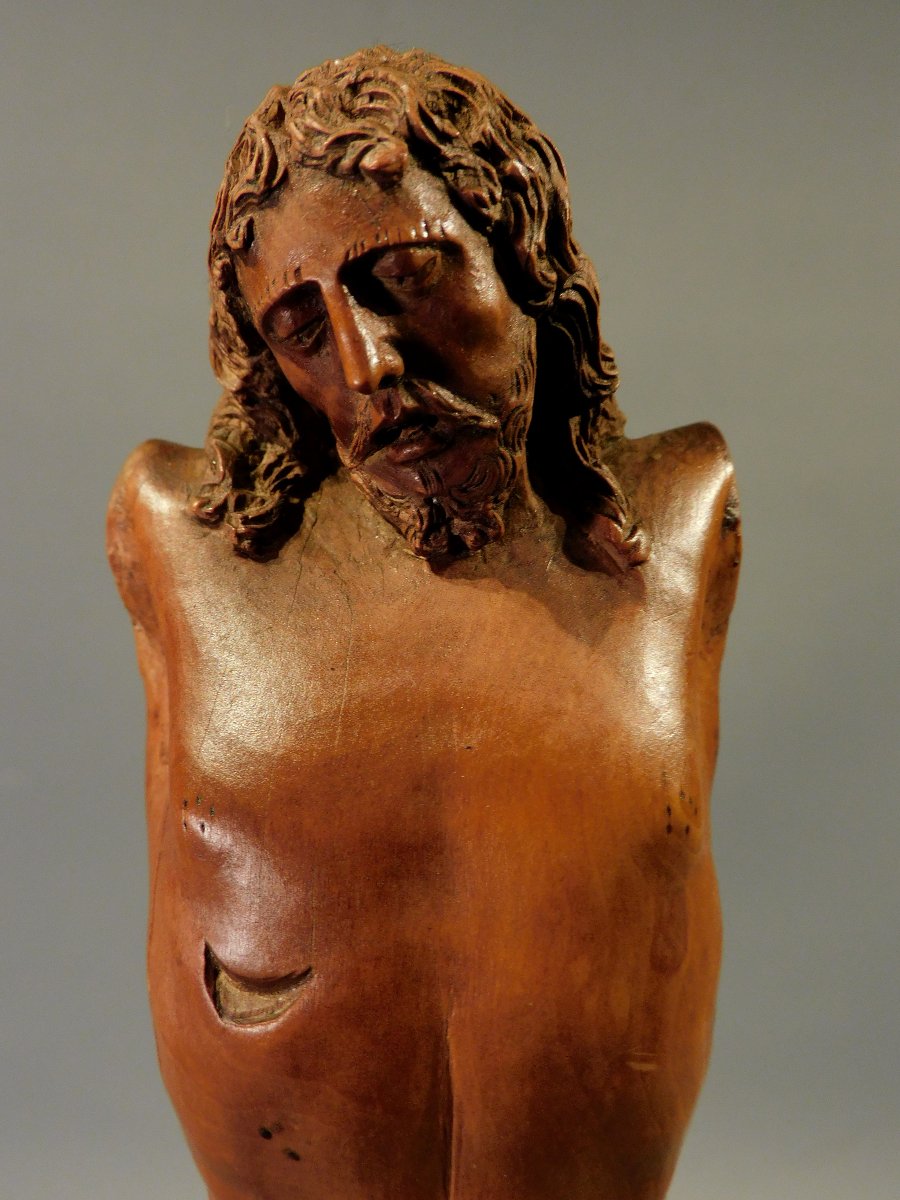 17th-century Carved Wooden Corpus Christi-photo-5