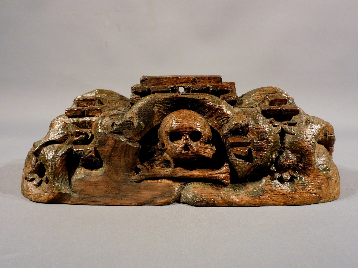 Oak Base Adorned With A Skull From A Crucifix, Late 16th/early 17th Century, Haute Epoque