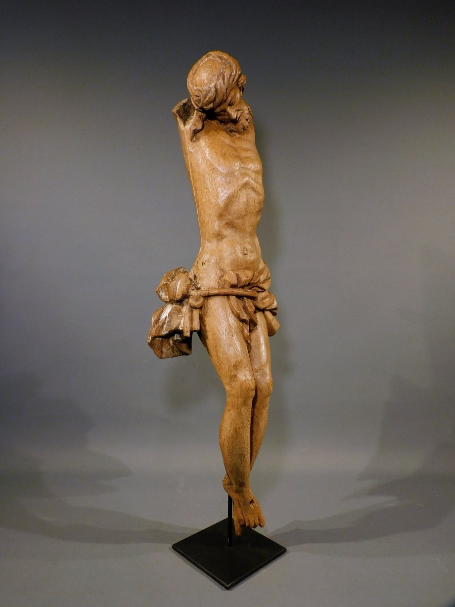 17th-century Carved Wooden Figure Of Christ-photo-4
