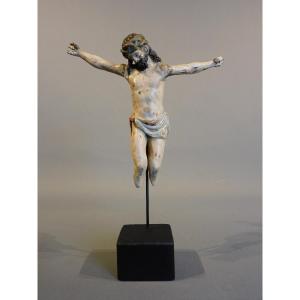 Christ en bois sculpté 18eme  siécle