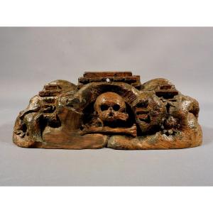 Oak Base Adorned With A Skull From A Crucifix, Late 16th/early 17th Century, Haute Epoque