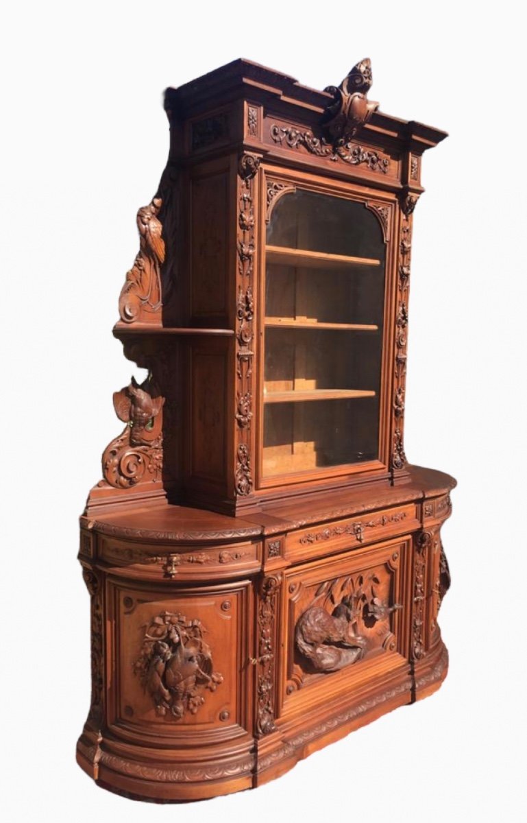 Renaissance Style Walnut Buffet-photo-1