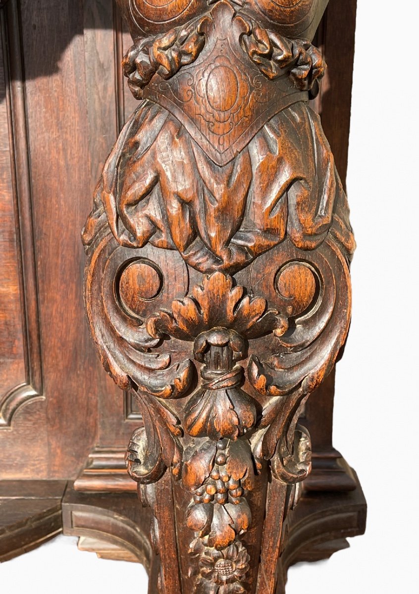 Large Renaissance Style Carved Console-photo-6