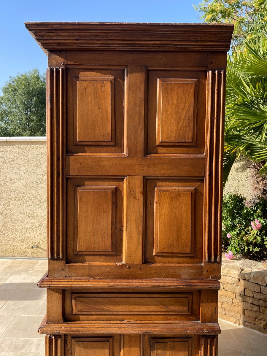Louis XIII Standing Man In Walnut / Louis XIII Cabinet In Walnut-photo-2