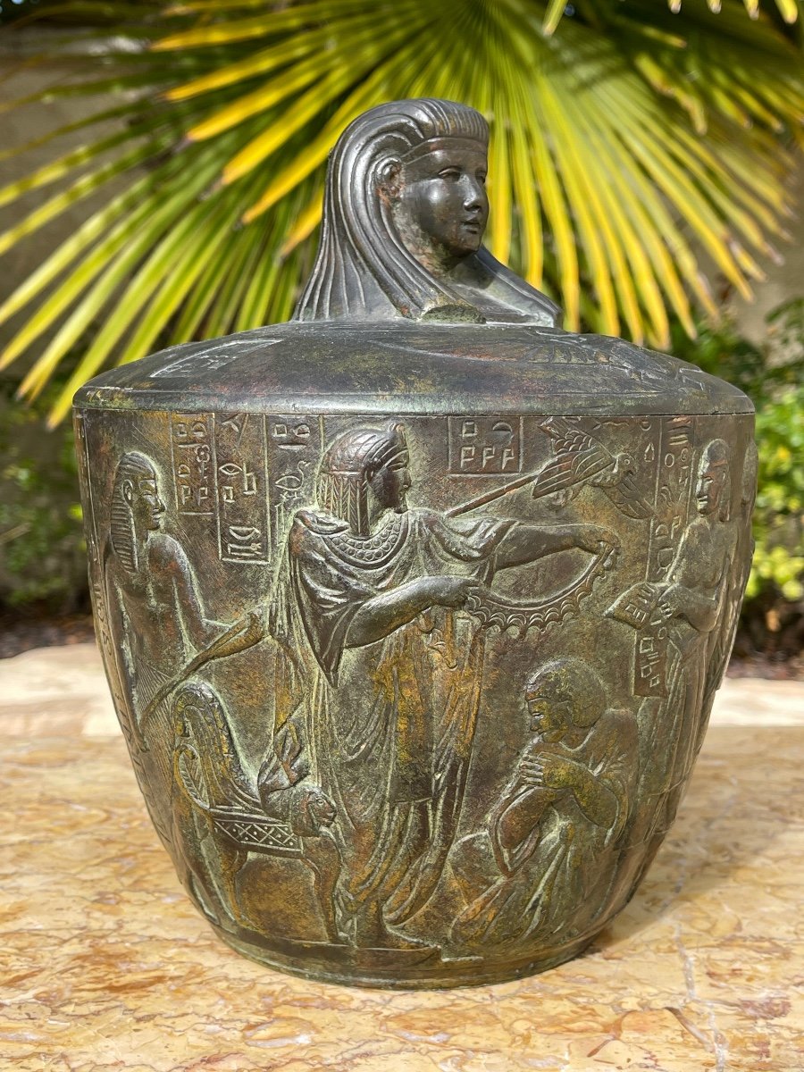 Bronze Canopic Vase -photo-5