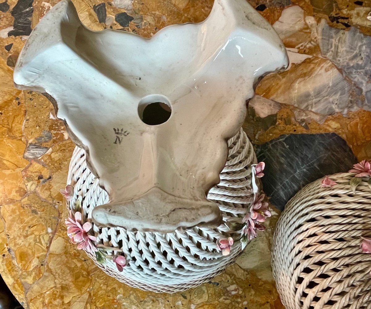 Capodimonte - Porcelain Footed Bowl / Potpourri-photo-5