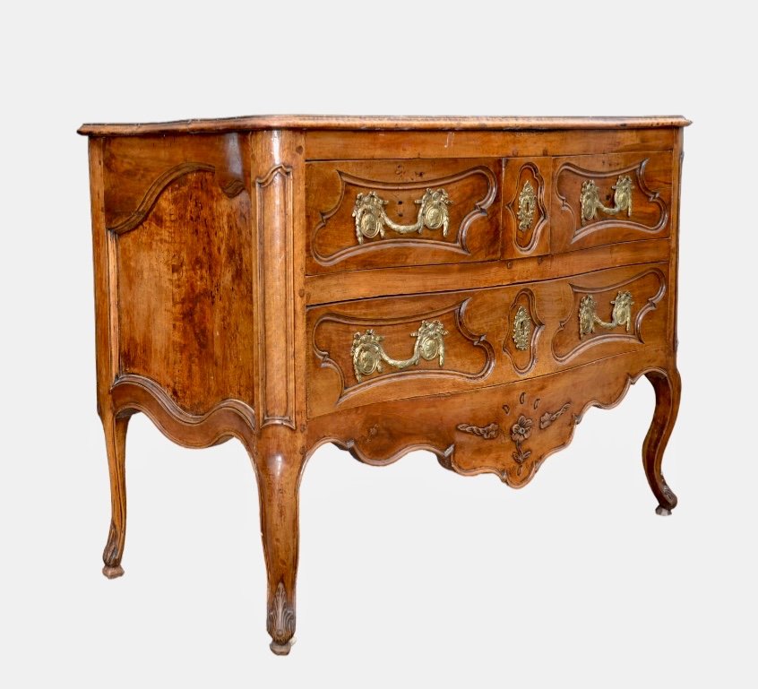 18th Century - Louis XV Period Walnut Chest Of Drawers-photo-2