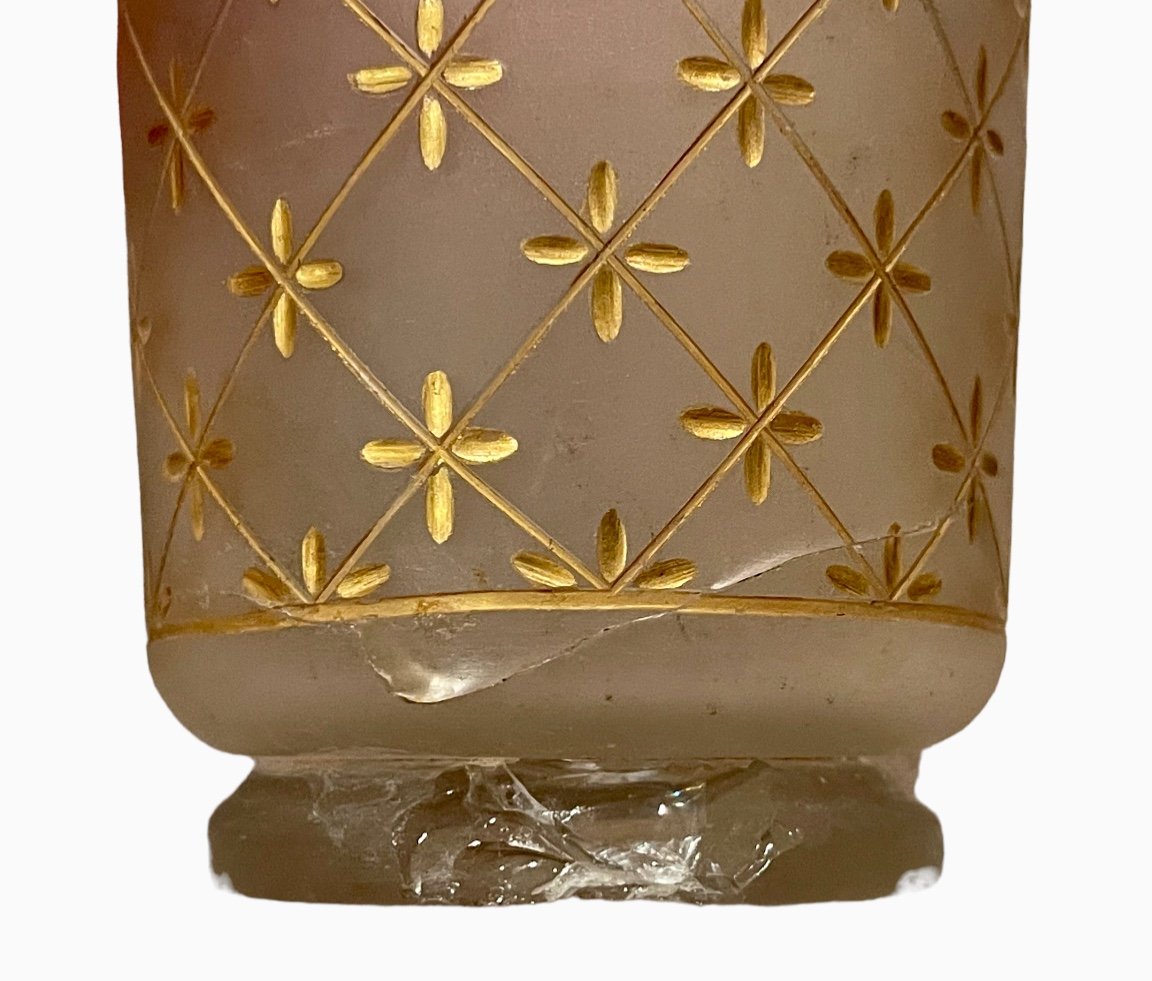 Maison TAHAN - Vase Cornet en Cristal & Putti-photo-7