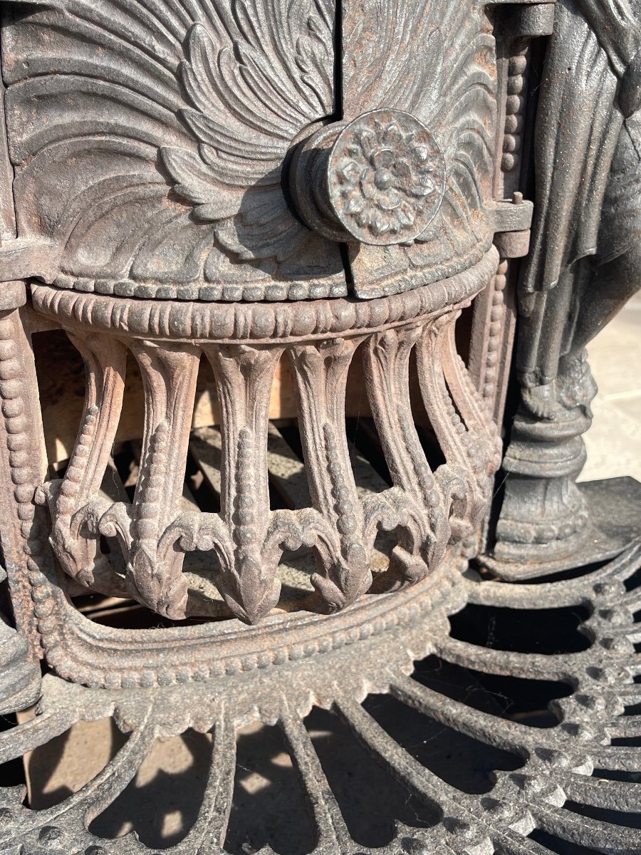 Cast Iron Stove -photo-2