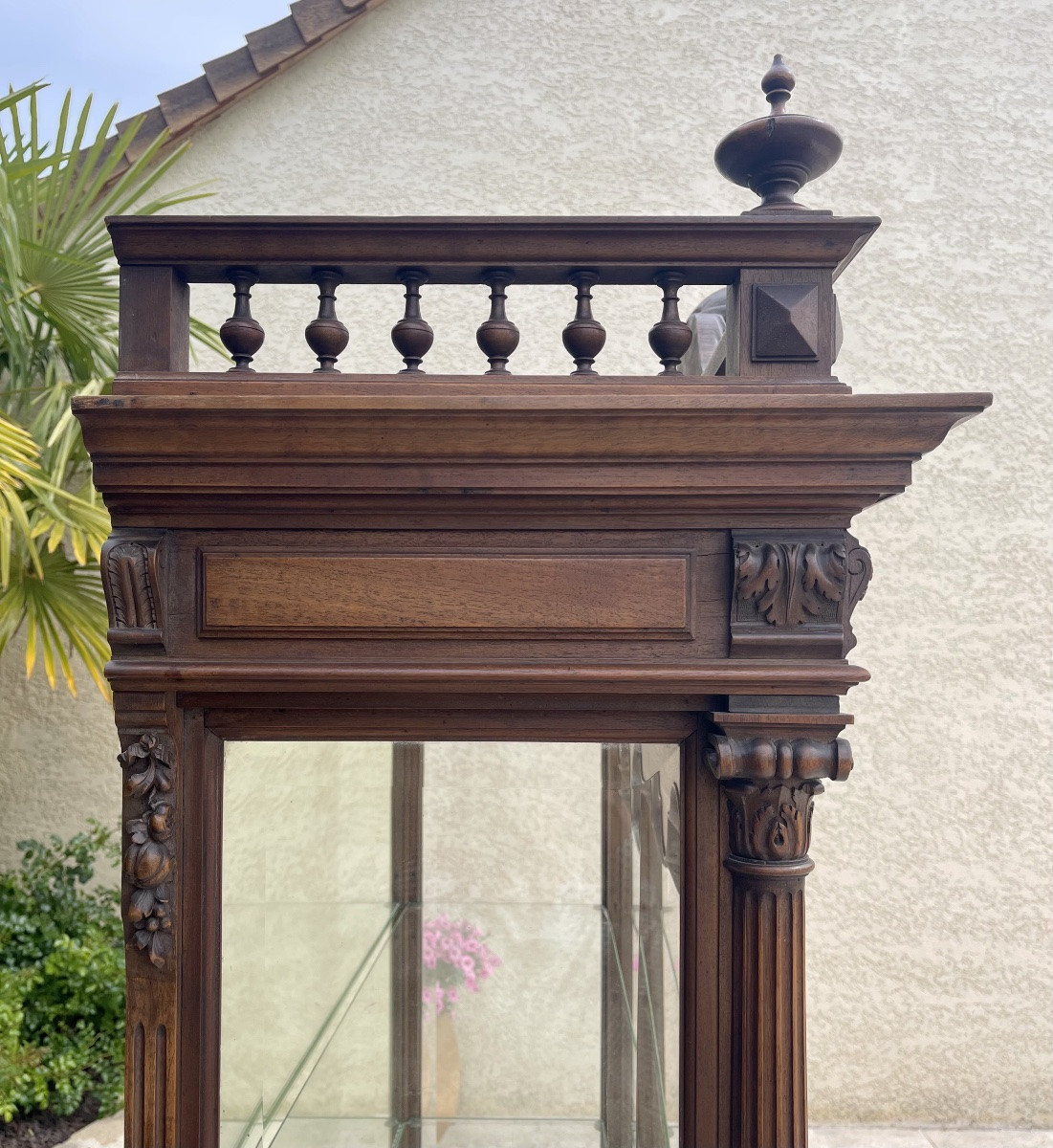 M. CRUYEN - Vitrine en Noyer Renaissance-photo-6