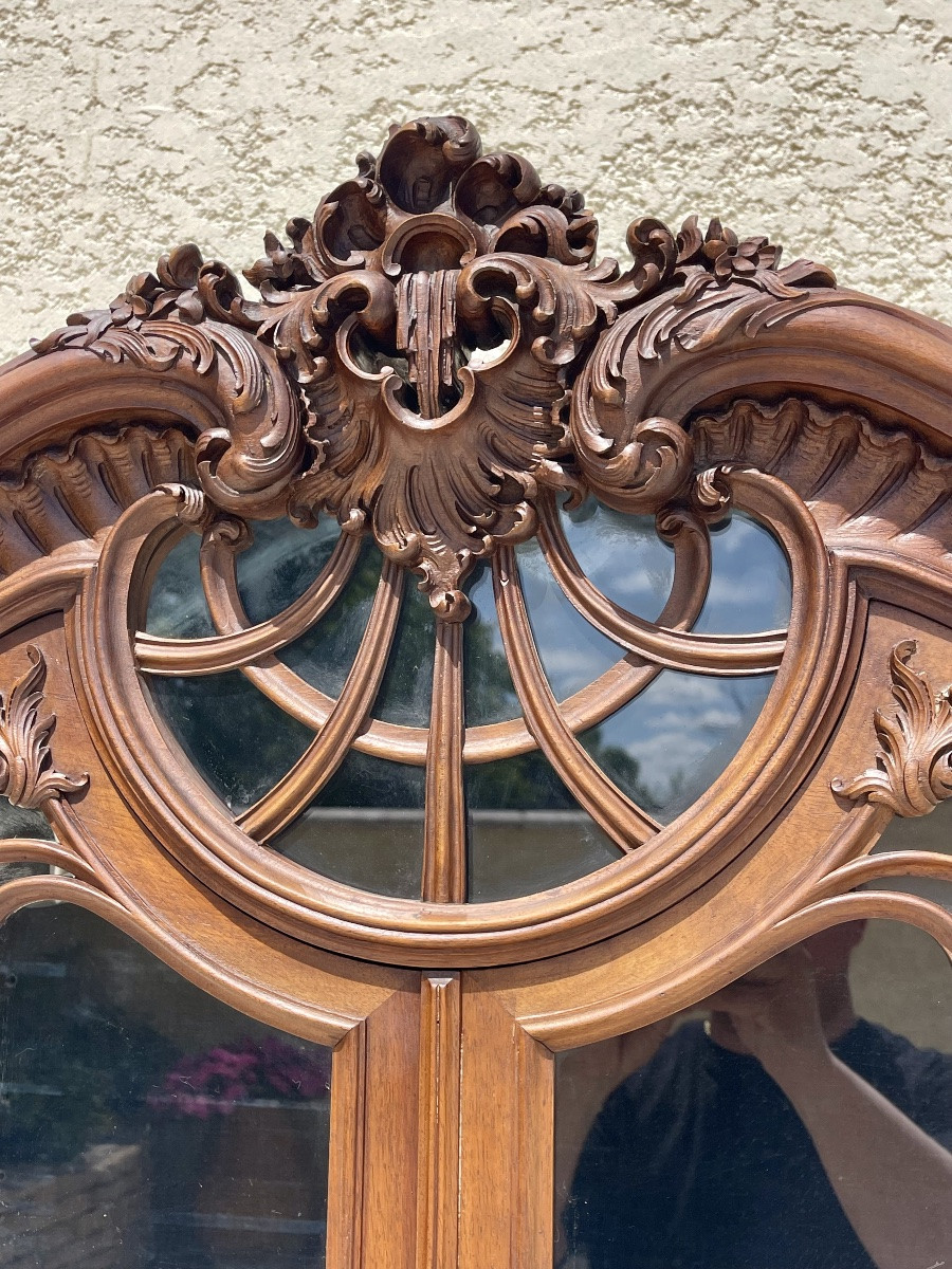 Vitrine en noyer de style Louis XV-photo-4