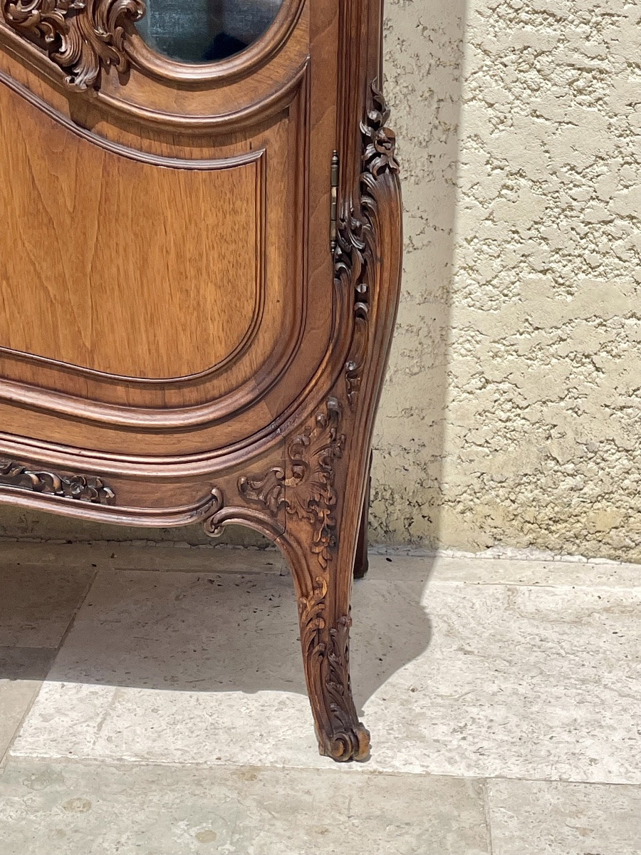 Vitrine en noyer de style Louis XV-photo-8