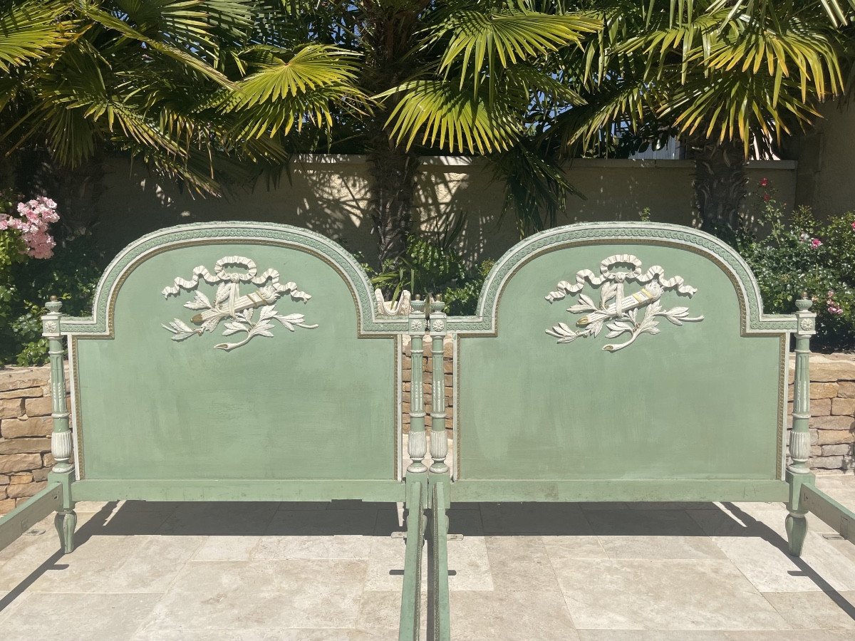 Paire de Lits Peints Style Louis XVI-photo-1
