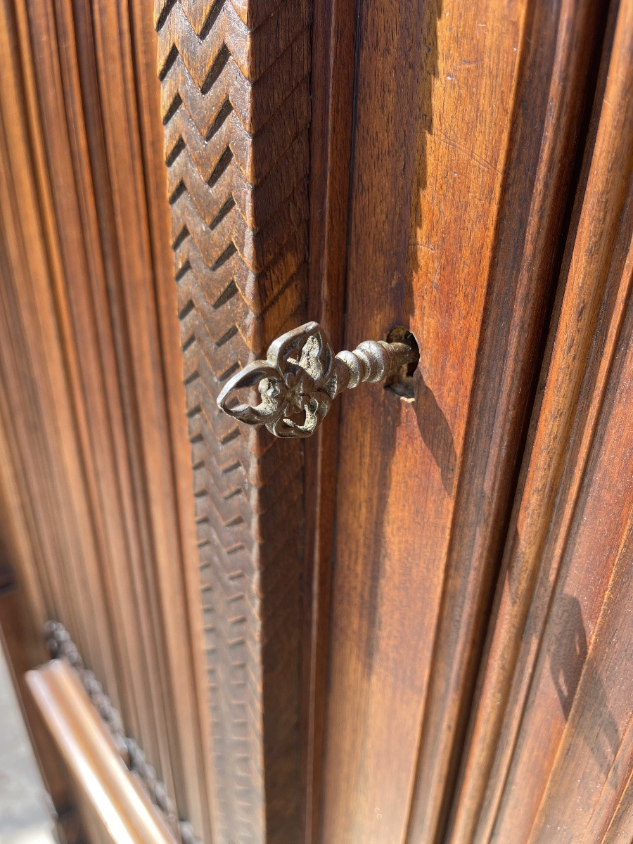 Armoire en Noyer Style Gothique-photo-6