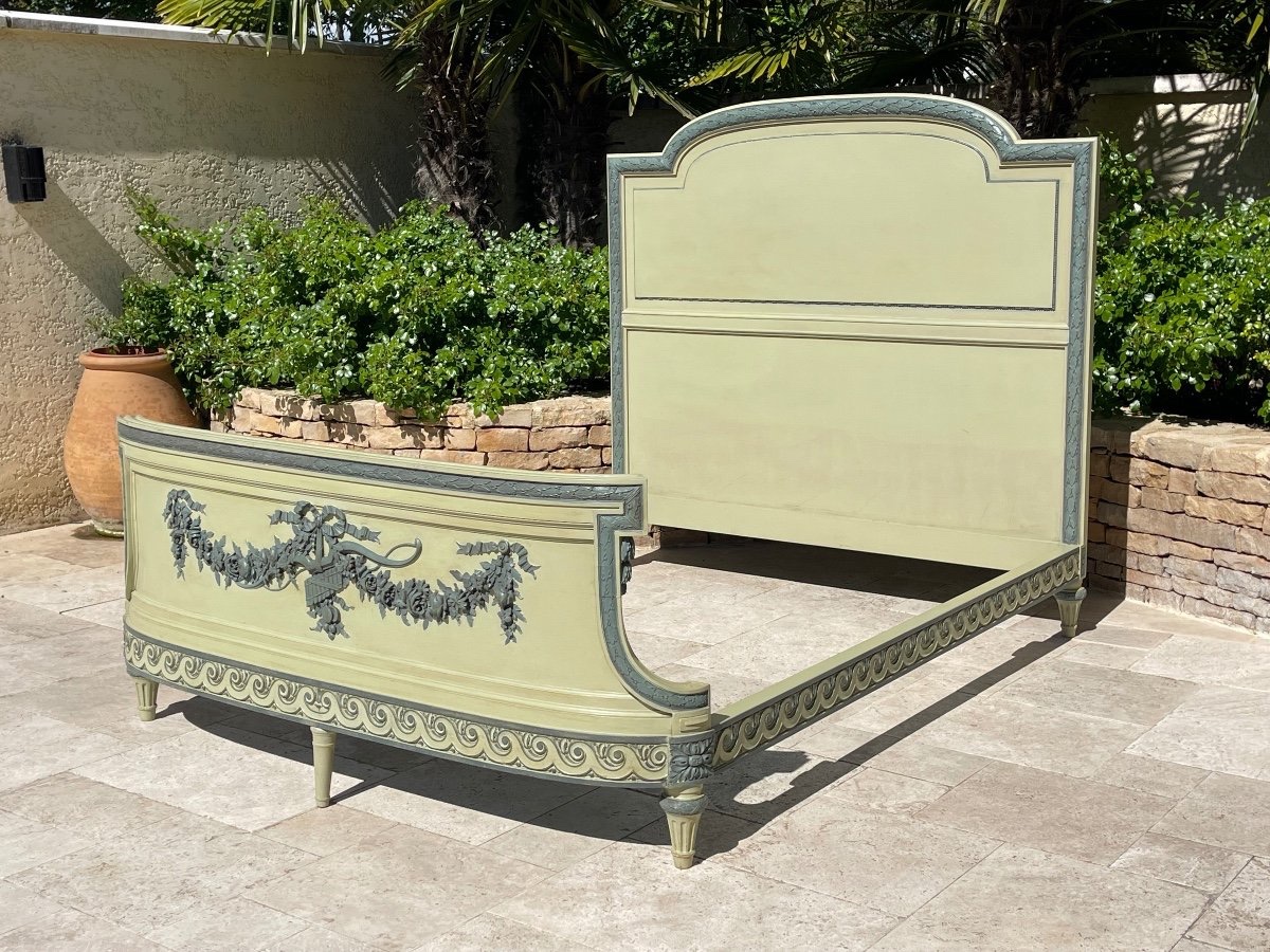 Louis XVI Style Lacquered Bed-photo-4